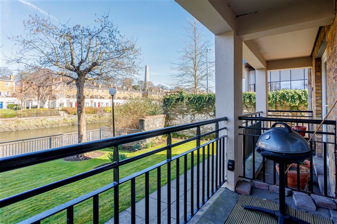5 Riverbank House, Islandbridge,   Dublin 8