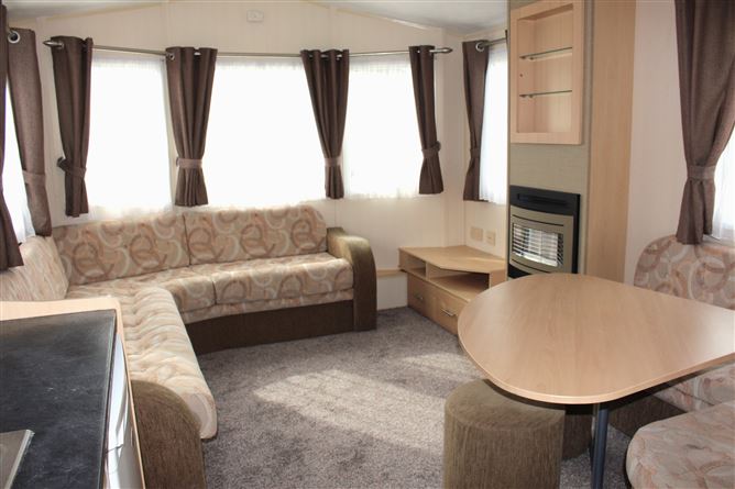 4 Harbour House Mobile, Courtown, Wexford