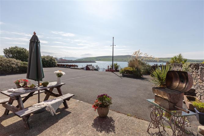 Wood Quay, Dingle, Kerry, Ireland