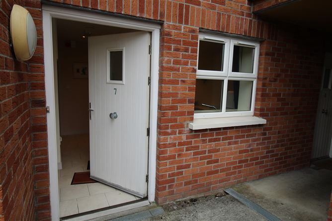 7 Brook Lodge House, Oakview Village, Tralee, Kerry