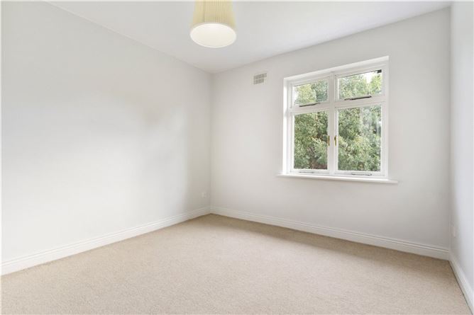 35 Hampton Park, Booterstown, Co. Dublin