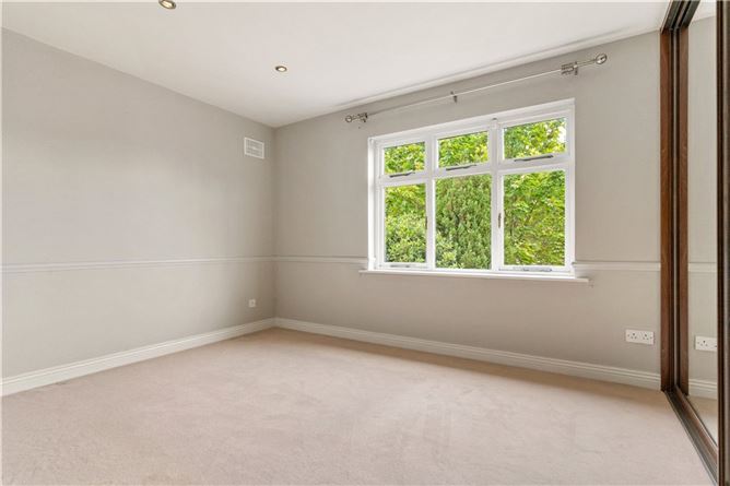 35 Hampton Park, Booterstown, Co. Dublin