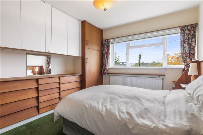 15 Dun Emer Drive, Dundrum, Dublin 16