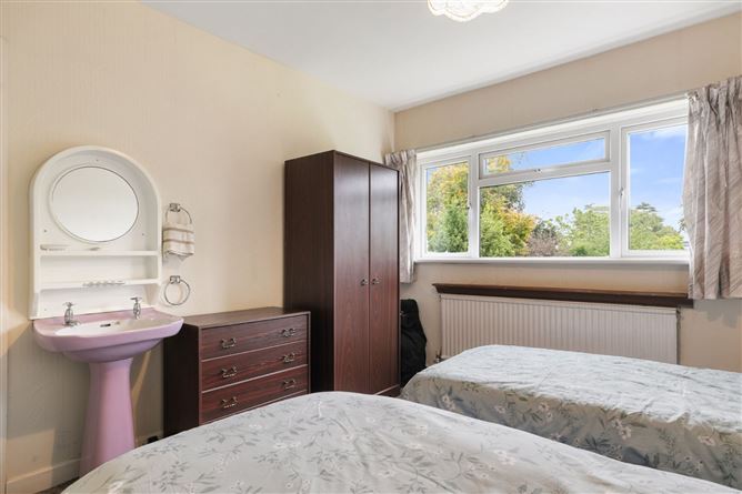 15 Dun Emer Drive, Dundrum, Dublin 16