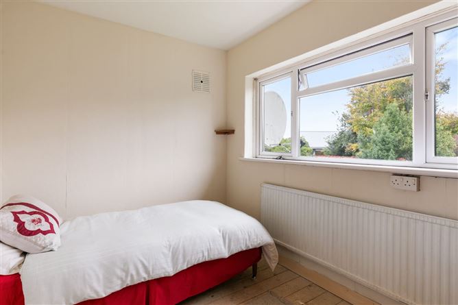 15 Dun Emer Drive, Dundrum, Dublin 16