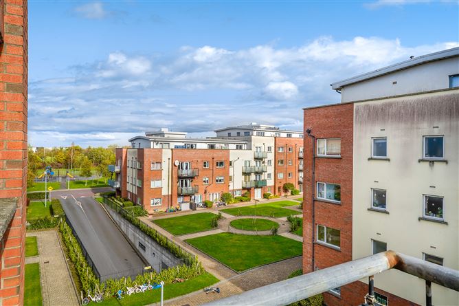 13 Mayeston Square, Finglas, Dublin 11