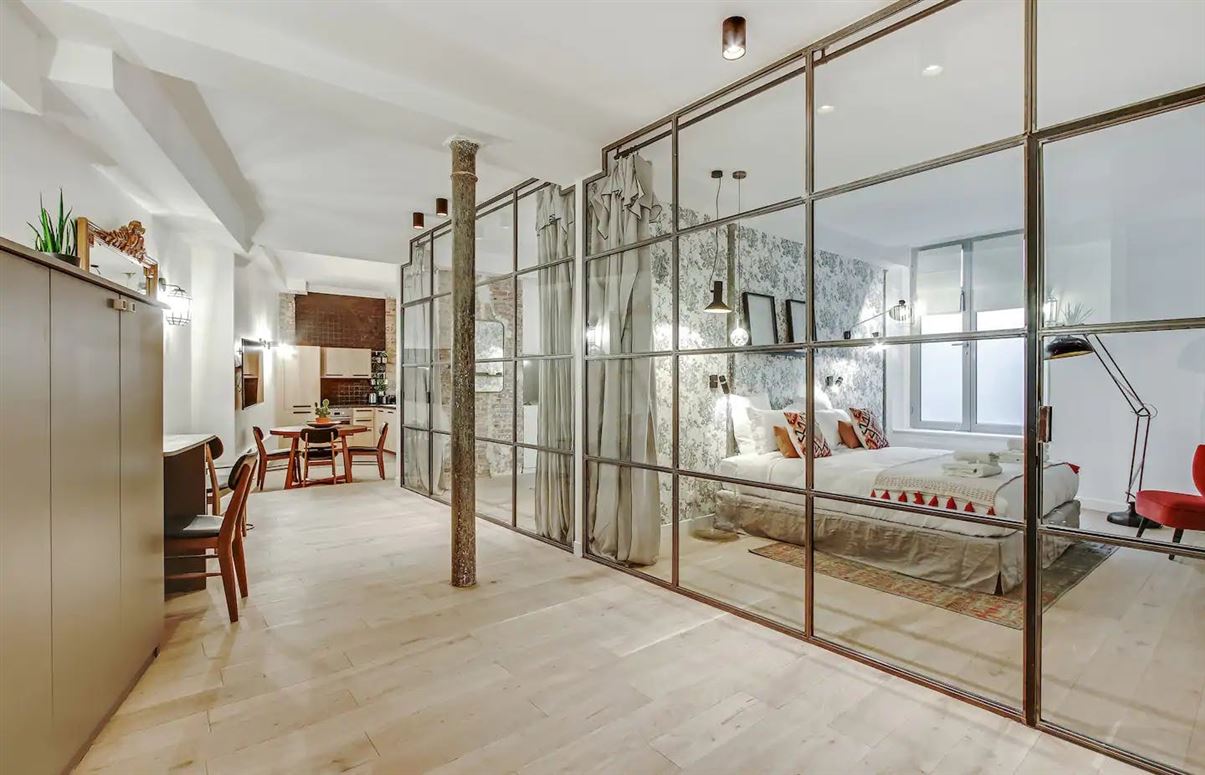 The Salvager,Paris,Île-de-France,France