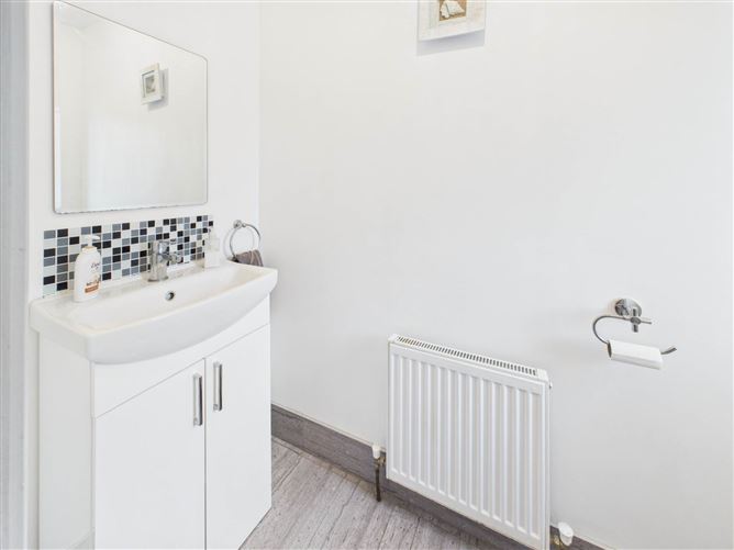 4 Cluain Laigheann, Athy, County Kildare