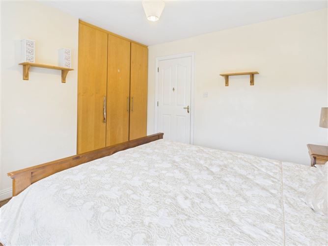 4 Cluain Laigheann, Athy, County Kildare