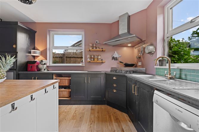 68 Rosary Place, Midleton, Cork