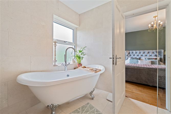68 Rosary Place, Midleton, Cork