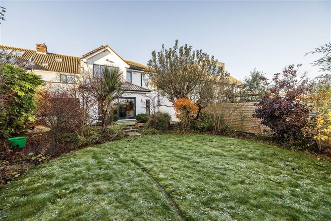 8 The Rise, Malahide, County Dublin