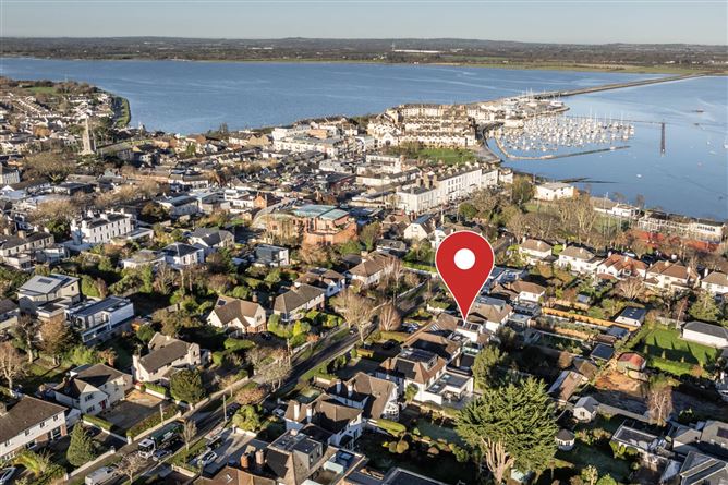 8 The Rise, Malahide, County Dublin