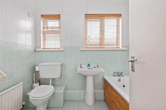 6 Lucan Heights, Lucan, Dublin