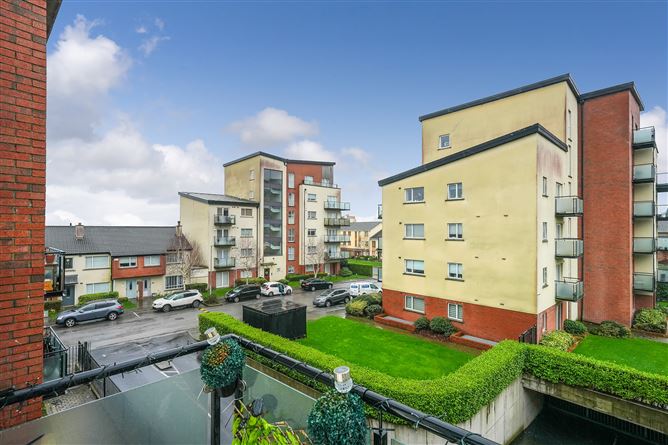 72 Mayeston Crescent, Finglas, Dublin 11