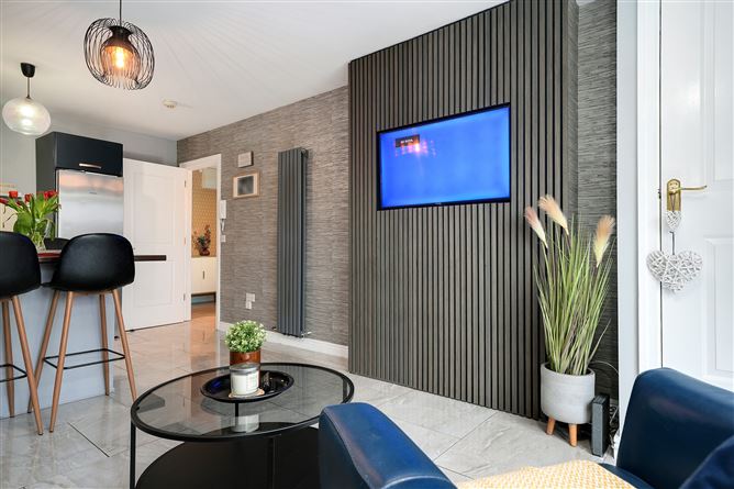 72 Mayeston Crescent, Finglas, Dublin 11