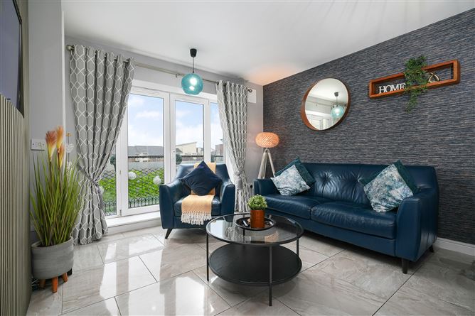 72 Mayeston Crescent, Finglas, Dublin 11