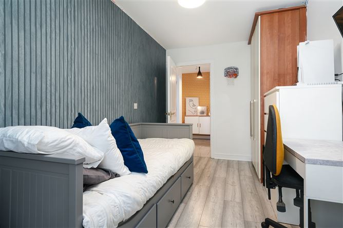 72 Mayeston Crescent, Finglas, Dublin 11