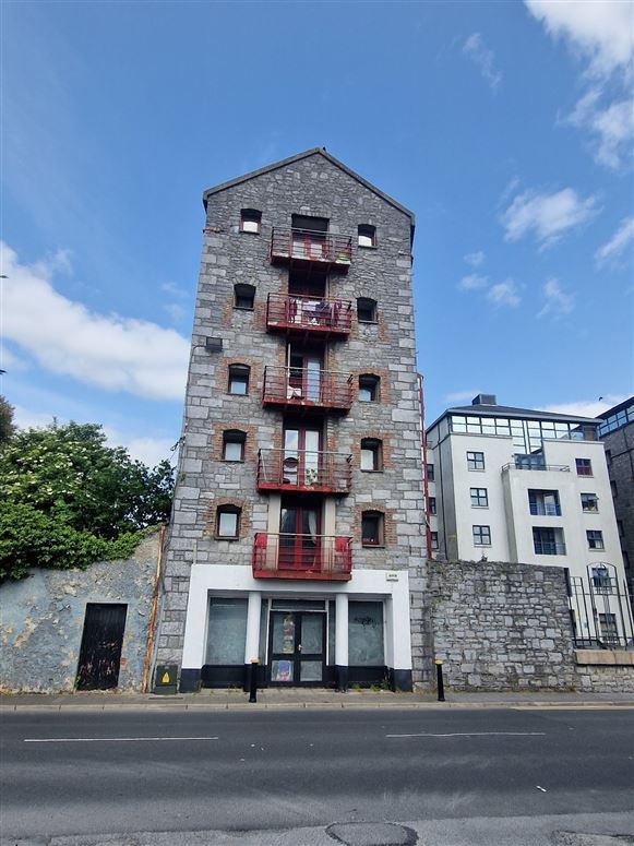 Mill Road, Ennis, Co. Clare