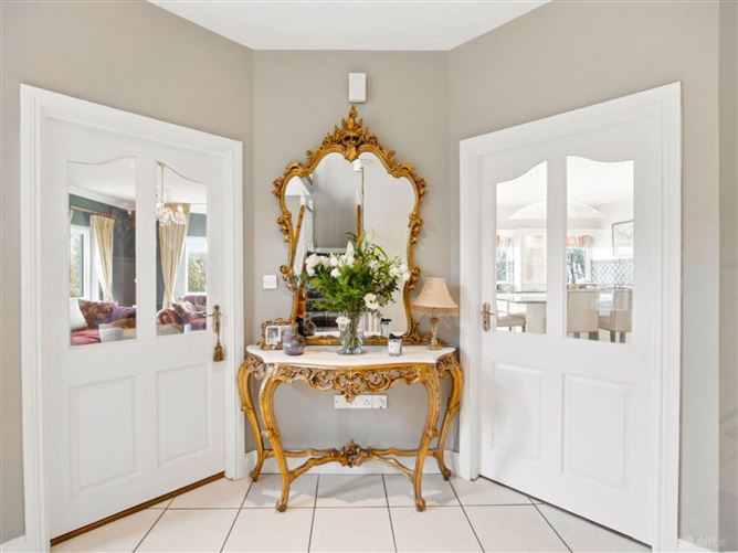 https://photos-a.propertyimages.ie/media/2/8/2/5010282/af34b5fa-9c19-4052-9aa8-eb177891e097_l.jpg