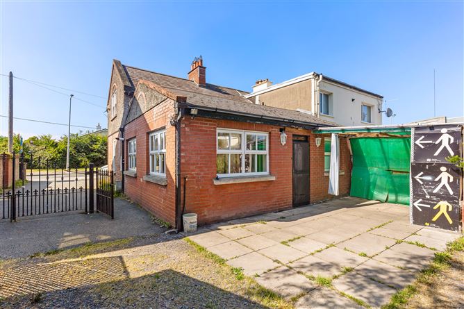 Photo 11 of 13 — 5 Station Road, Clondalkin, Dublin 22