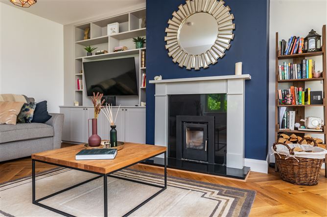 https://photos-a.propertyimages.ie/media/2/8/2/5015282/4760eb9c-3c04-4ff5-9b23-ea1c722f5cfa_l.jpg