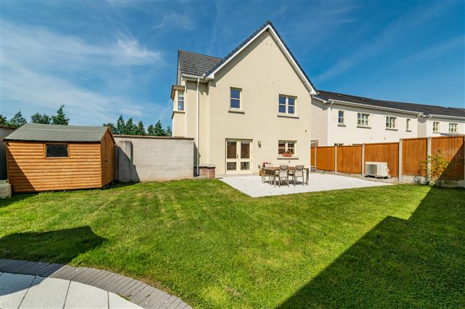 https://photos-a.propertyimages.ie/media/2/8/2/5015282/4760eb9c-3c04-4ff5-9b23-ea1c722f5cfa_l.jpg