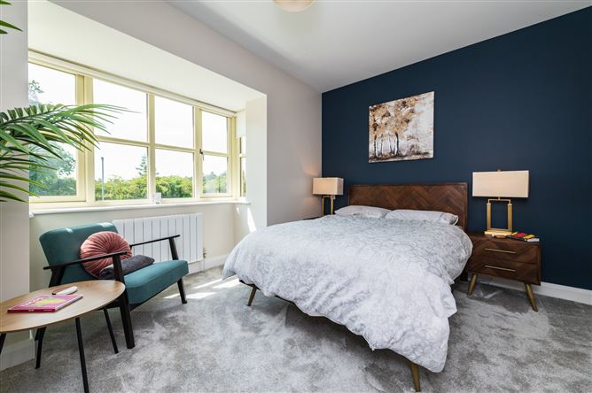 https://photos-a.propertyimages.ie/media/2/8/2/5015282/4760eb9c-3c04-4ff5-9b23-ea1c722f5cfa_l.jpg