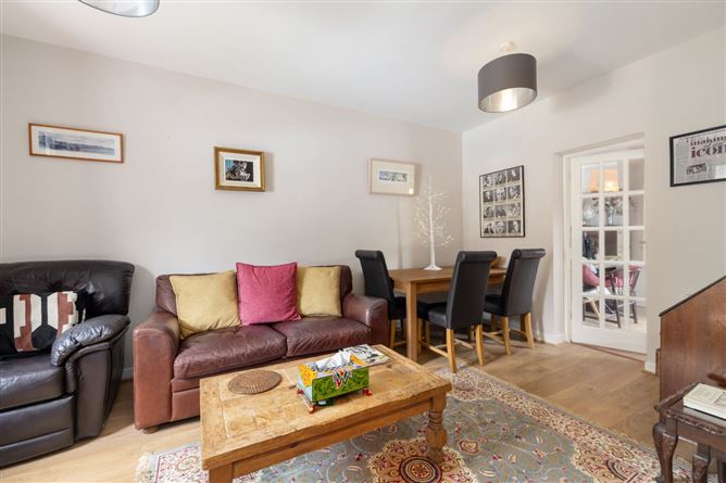 Pilot View Lodge, Harbour Road, Dalkey, Co. Dublin