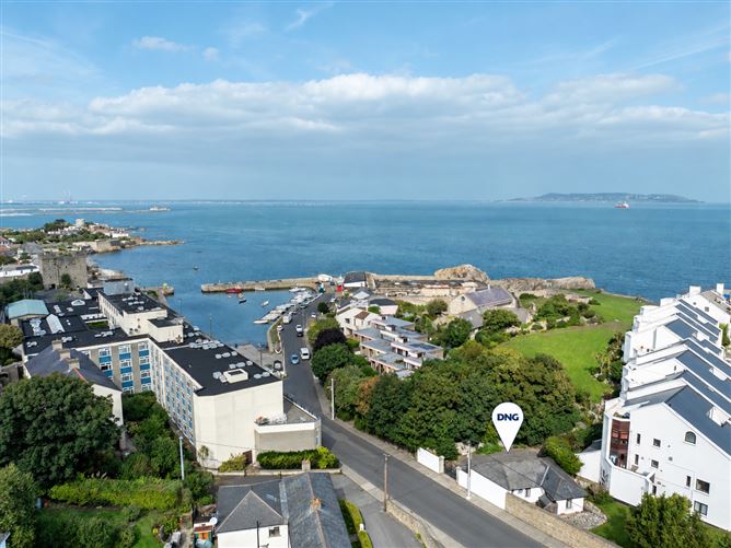 Pilot View Lodge, Harbour Road, Dalkey, Co. Dublin