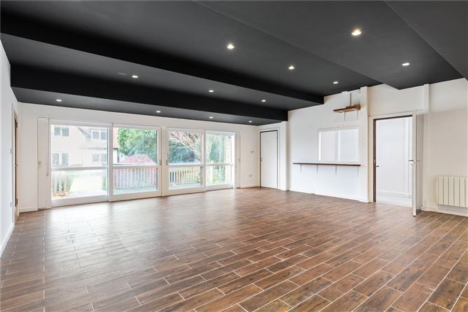 Philippa Lodge, 9 Hainault Park, Foxrock, Dublin 18
