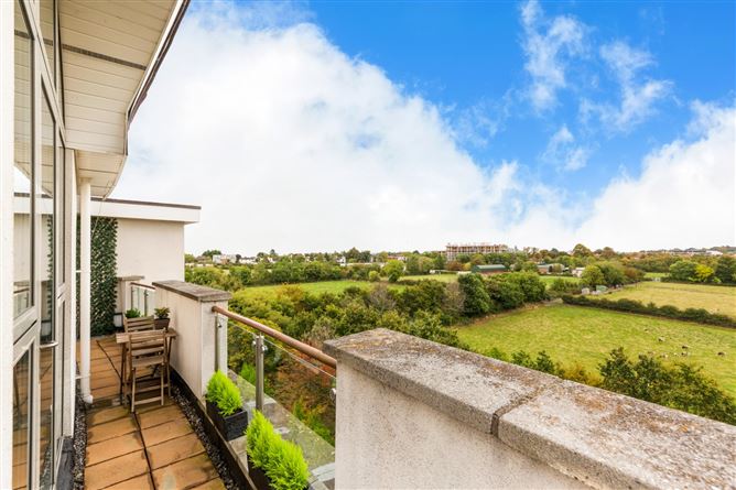 Penthouse, 104 The Oaks, Rockfield, Dundrum, Dublin 16