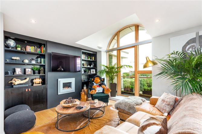 Penthouse, 104 The Oaks, Rockfield, Dundrum, Dublin 16