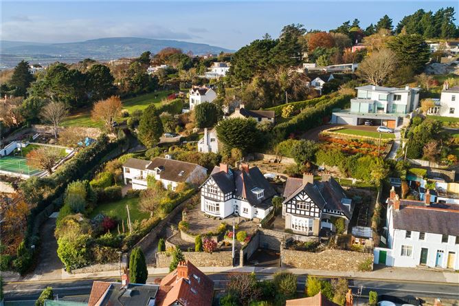 Derryolam House, Killiney Hill Road, Killiney, Co. Dublin