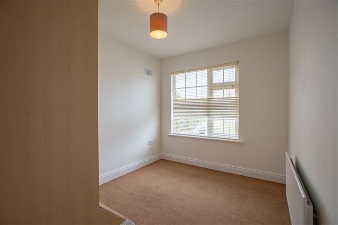 16 Ballinderry Orchard, Mullingar, Westmeath