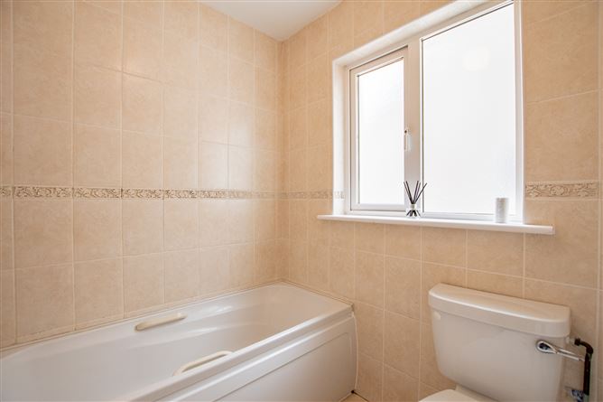 16 Ballinderry Orchard, Mullingar, Westmeath