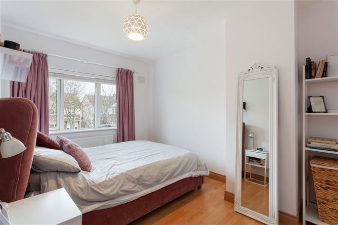 10 Warren Crescent, Castleknock, Dublin 15