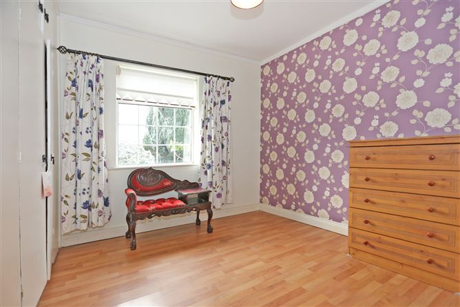 Castle View, Ballycummin Road, Raheen, Limerick