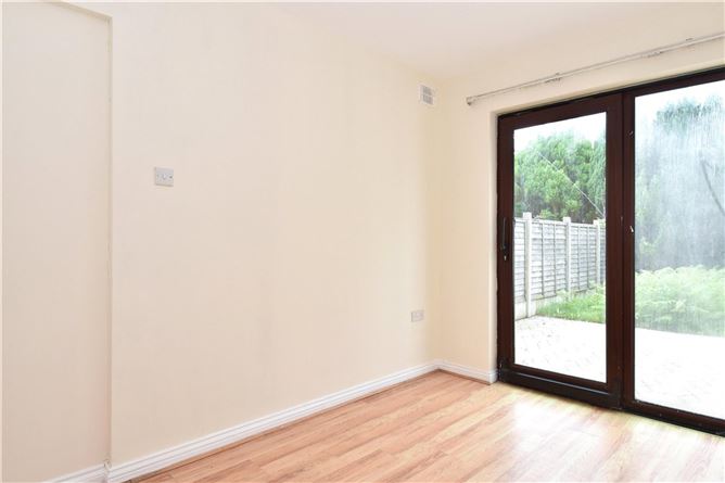 69 Forster Court, Forster Street, Galway City Centre