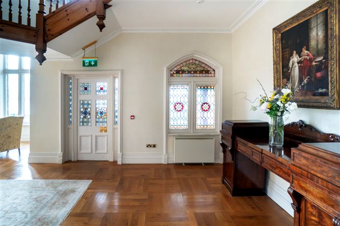 14 Sutton Castle, Sutton, Dublin 13