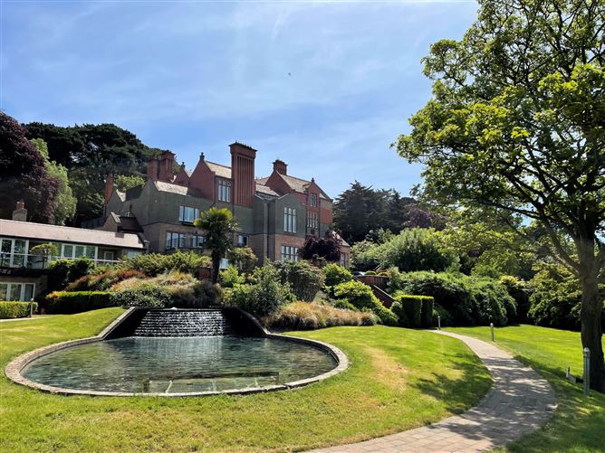 14 Sutton Castle, Sutton, Dublin 13