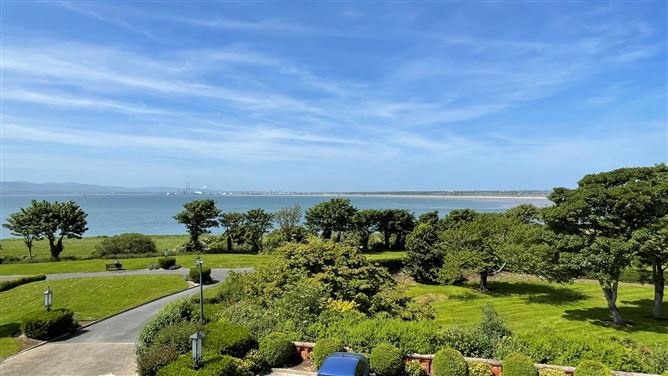 14 Sutton Castle, Sutton, Dublin 13