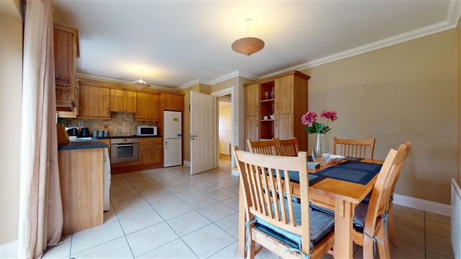 23 Dunbeag, Newport Road, Castlebar, Co. Mayo