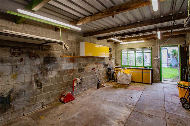 86 St Brendan's Crescent, Greenhills, Dublin 12