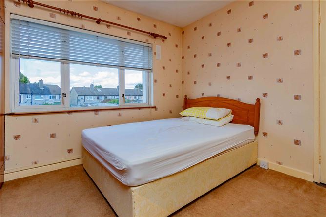86 St Brendan's Crescent, Greenhills, Dublin 12