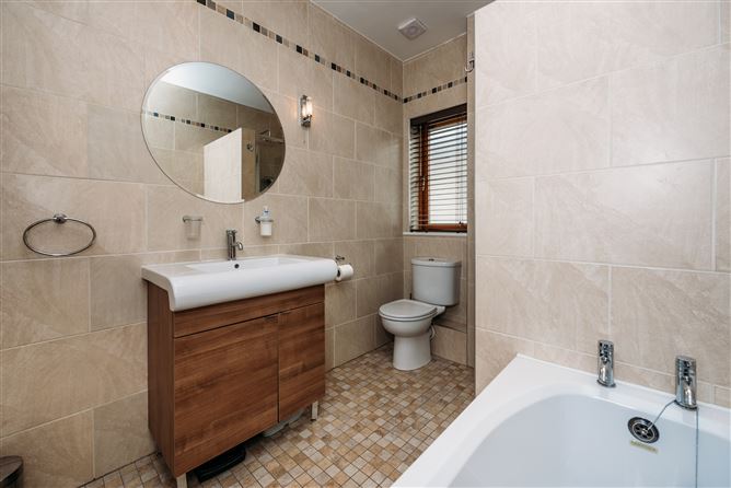 4 Maple Avenue, Oldtown Demesne, Naas, Kildare