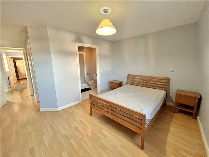 302 Block C, An Tsean Mhargadh, Greenlanes, Drogheda, Co. Louth, Louth, Louth