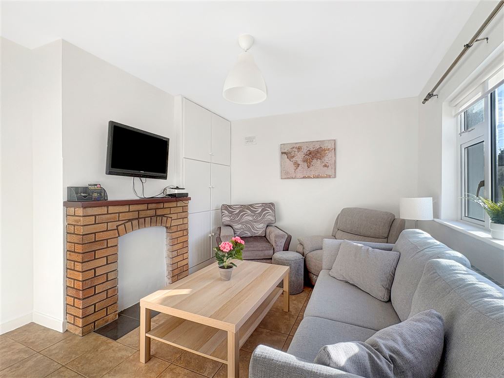 53 Glenina Heights, Dublin Road, Galway 53 Glenina Heights, Dublin Road, Galway