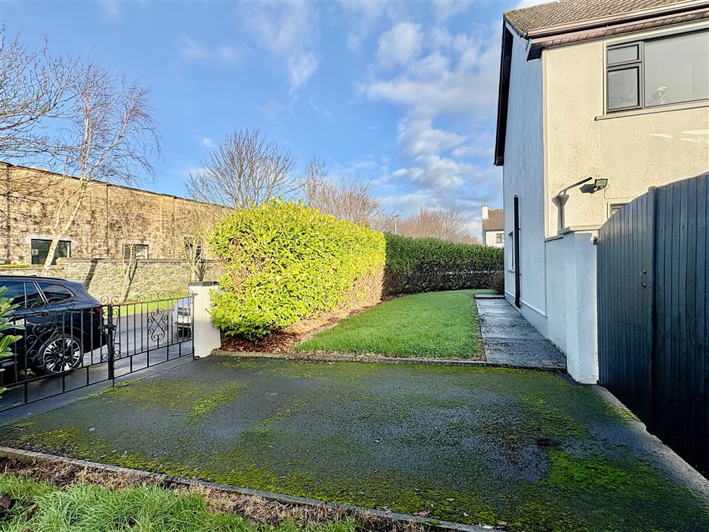 53 Glenina Heights, Dublin Road, Galway 53 Glenina Heights, Dublin Road, Galway
