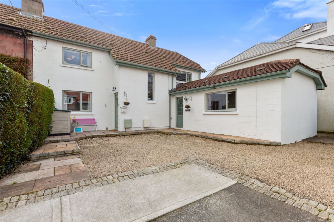 5 Rosary Gardens West, Dun Laoghaire, Co. Dublin